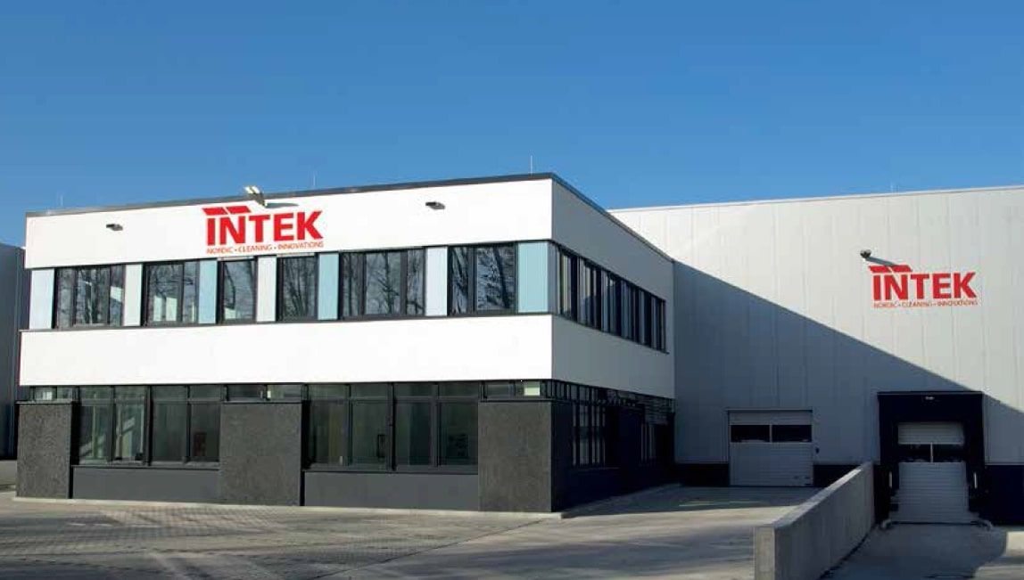 Healthcare professionals using INTEK products